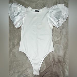 Medium body suit never worn, lightly soil
